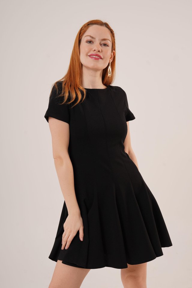 Mekko Laurah